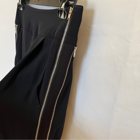 A.L.C. Smith Dark navy pants with zippers - Picture 7 of 10